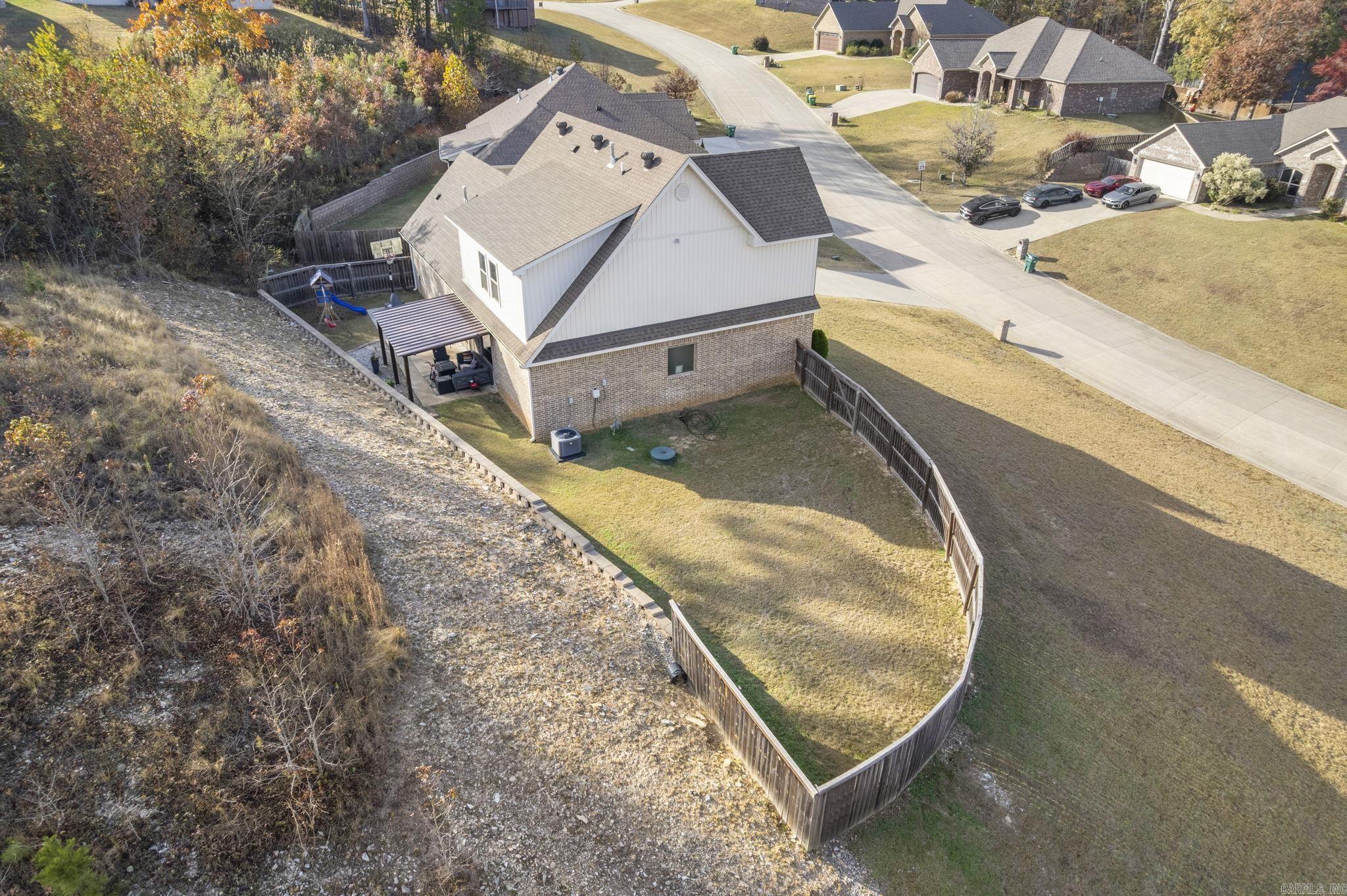 LOCHRIDGE ESTATES - Residential