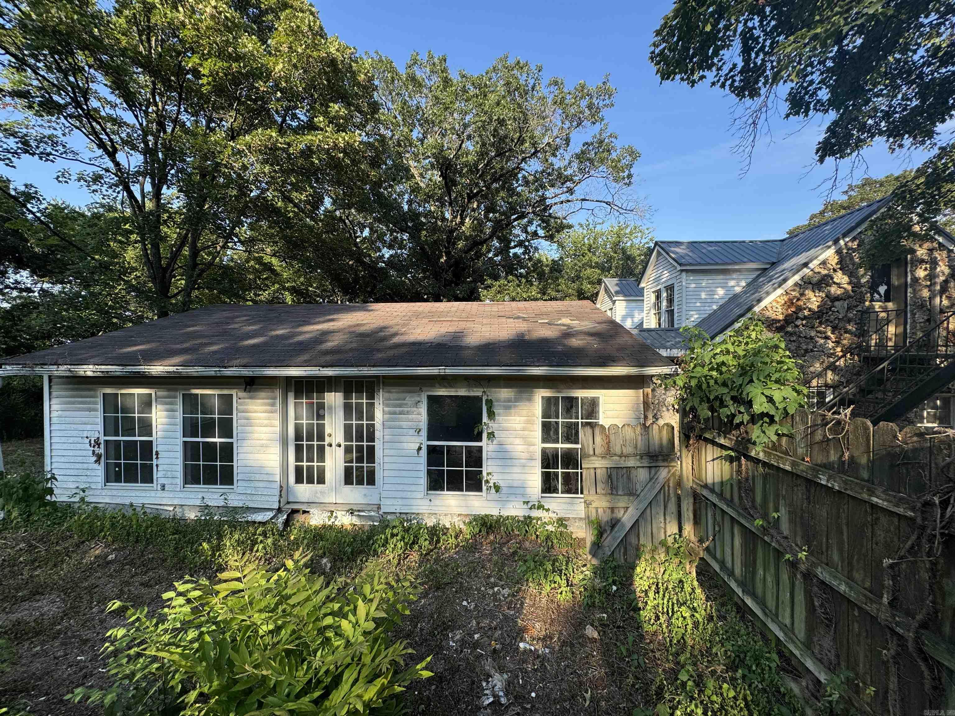 Metes & Bounds - Residential