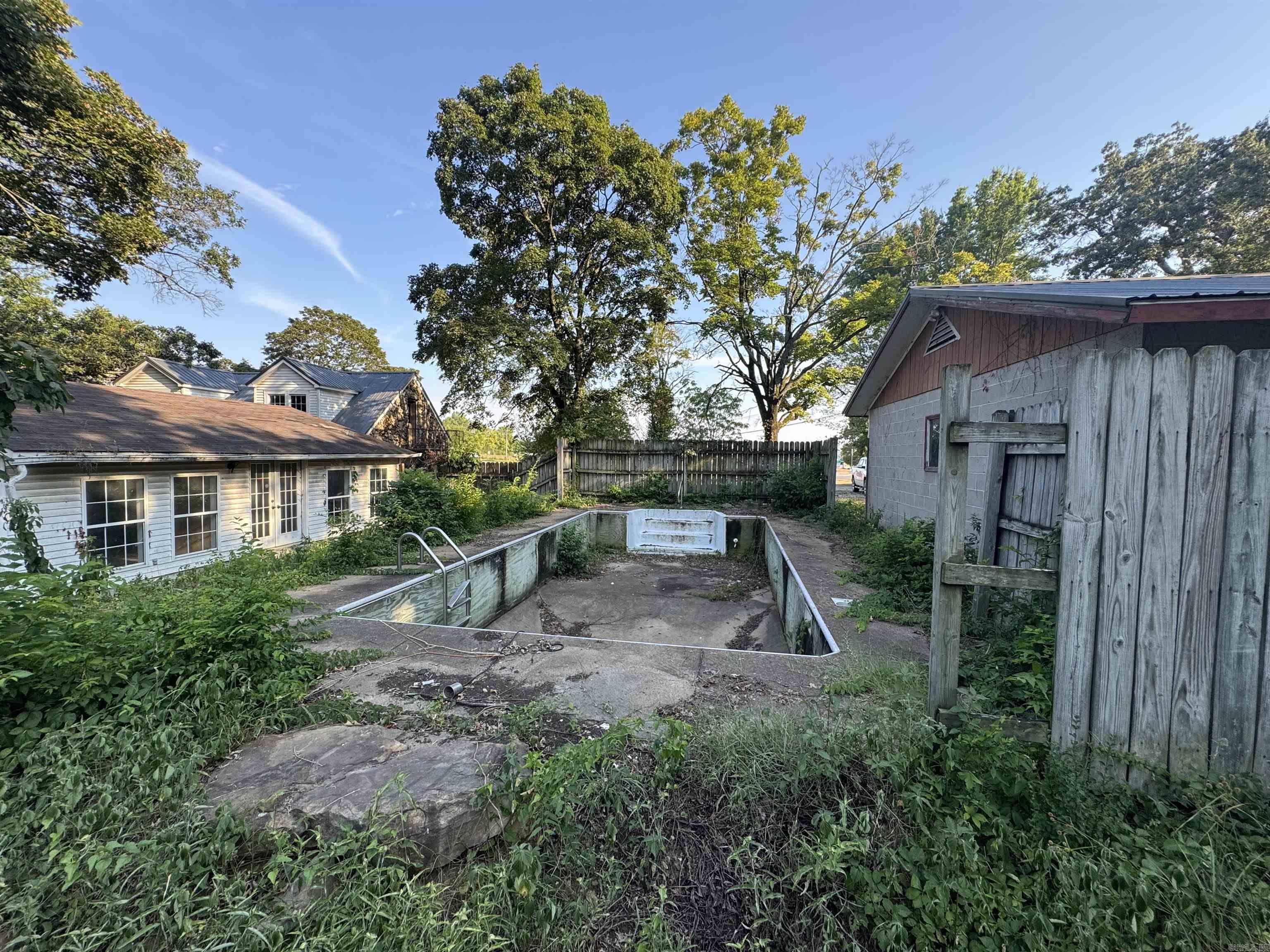 Metes & Bounds - Residential