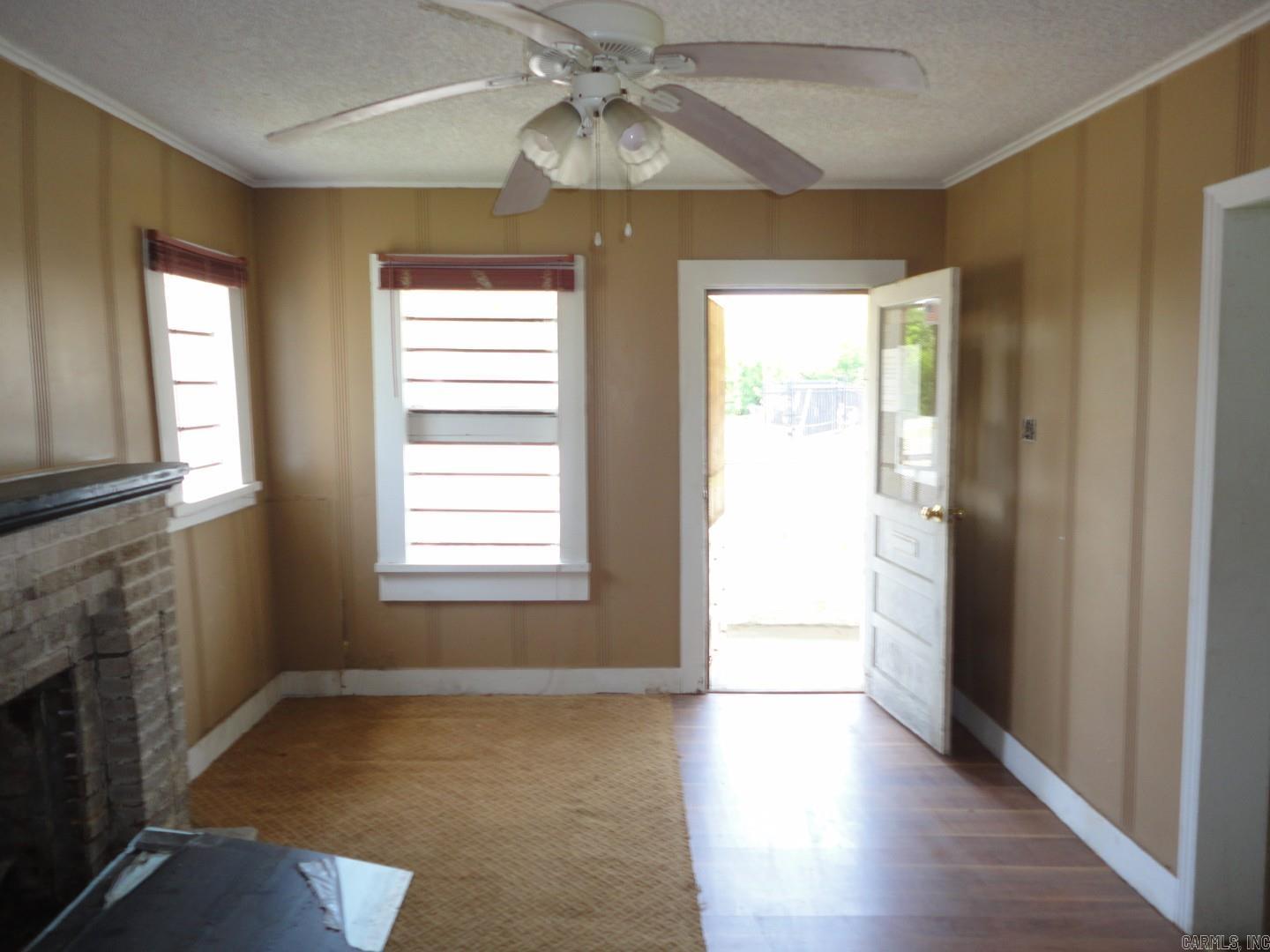 Morrison & Belding - Residential