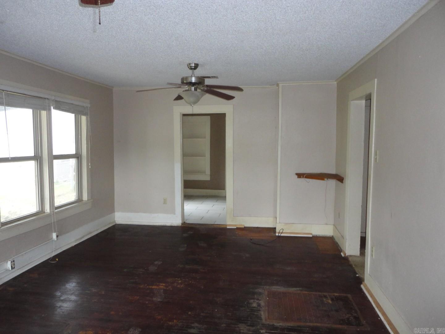 Morrison & Belding - Residential