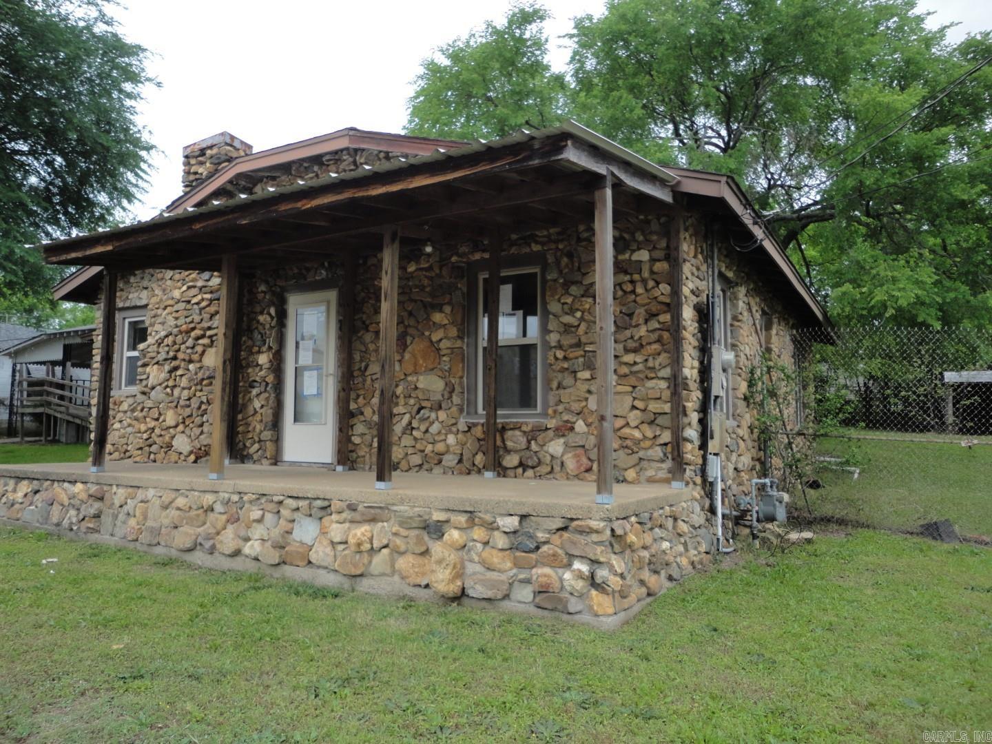 Morrison & Belding - Residential