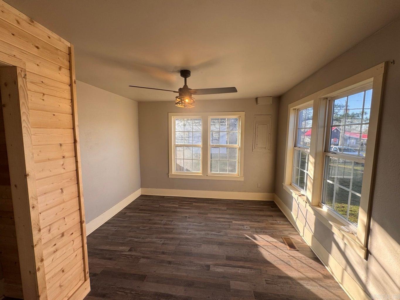 CHARLESTON - Residential