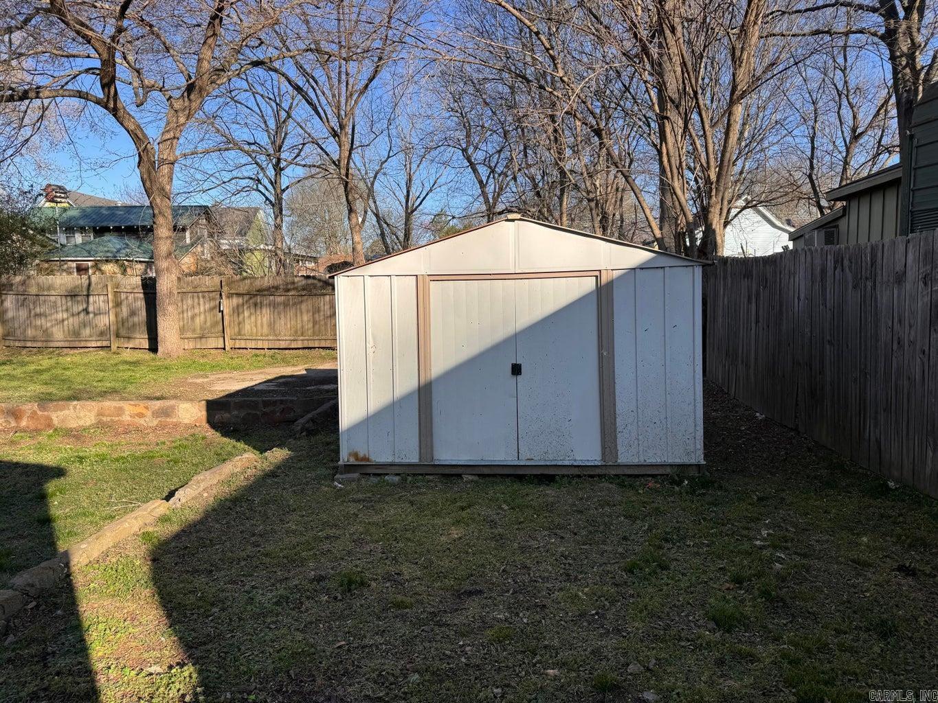 CHARLESTON - Residential