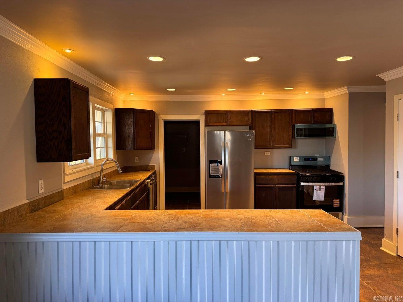 CHARLESTON - Residential