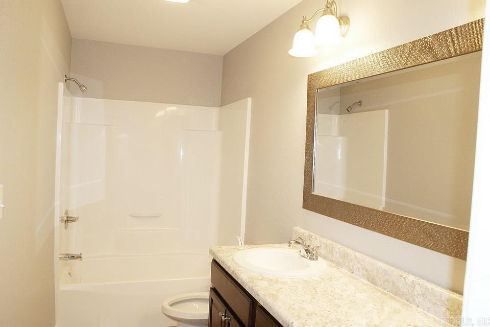 Fieldpointe - Residential Lease