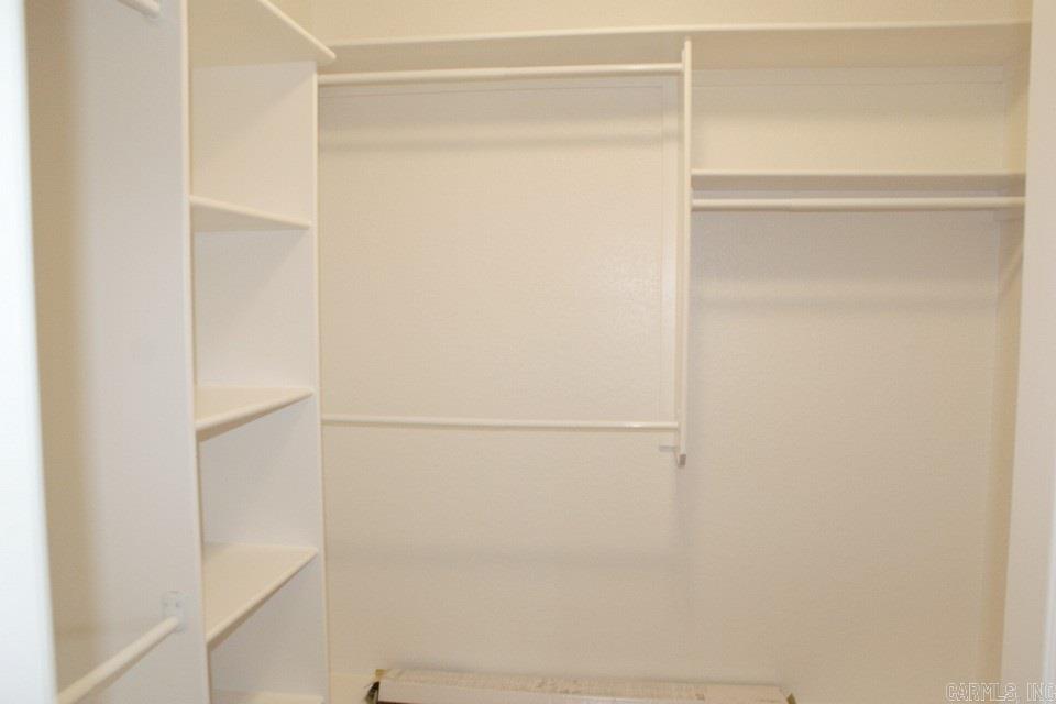 Fieldpointe - Residential Lease