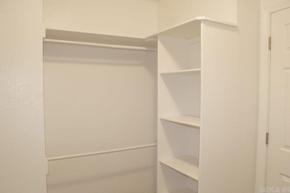 Fieldpointe - Residential Lease