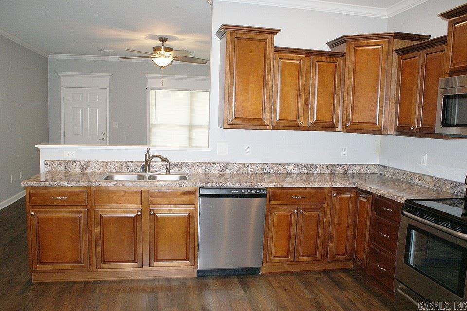 Fieldpointe - Residential Lease