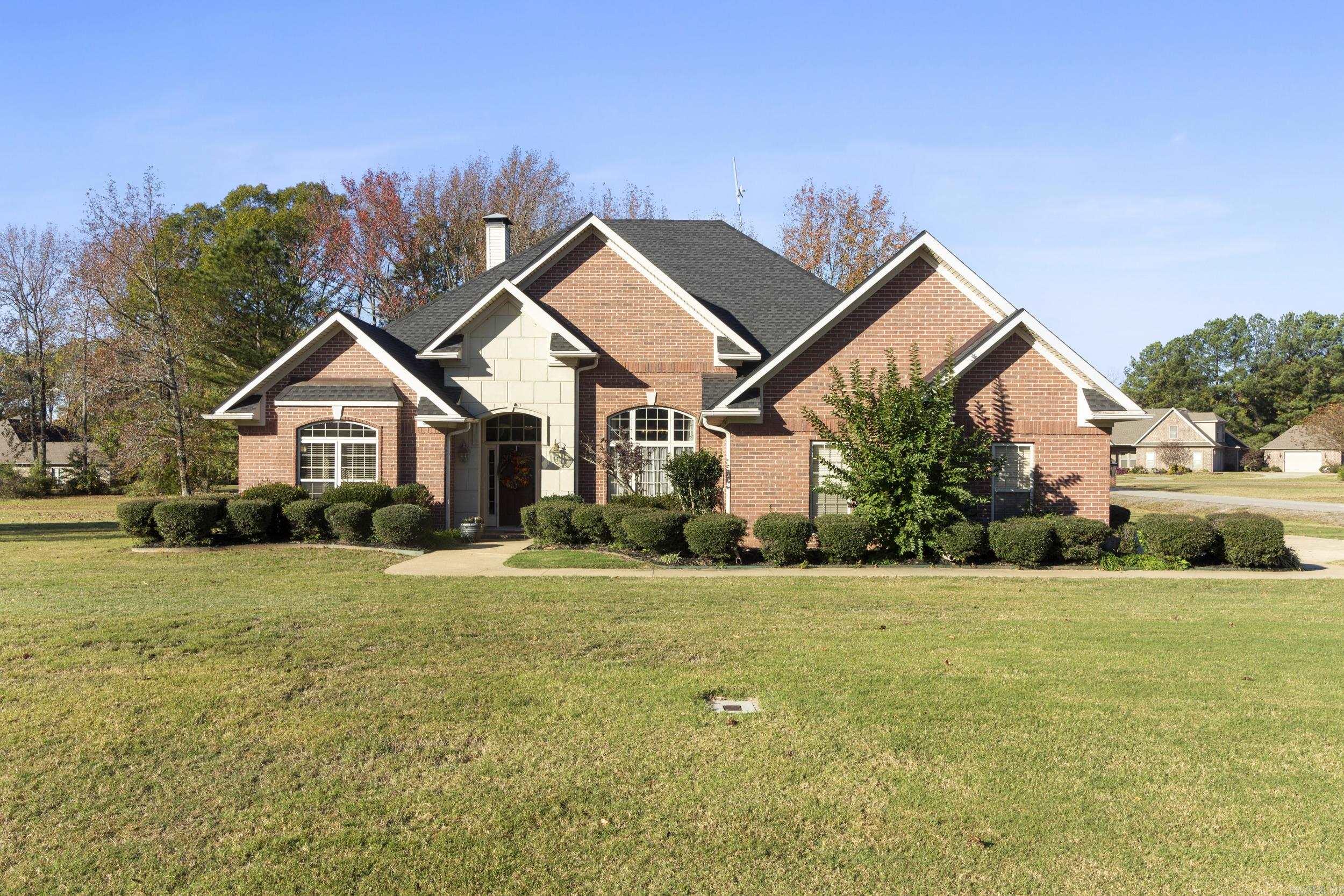 STONERIDGE ESTATES - Residential