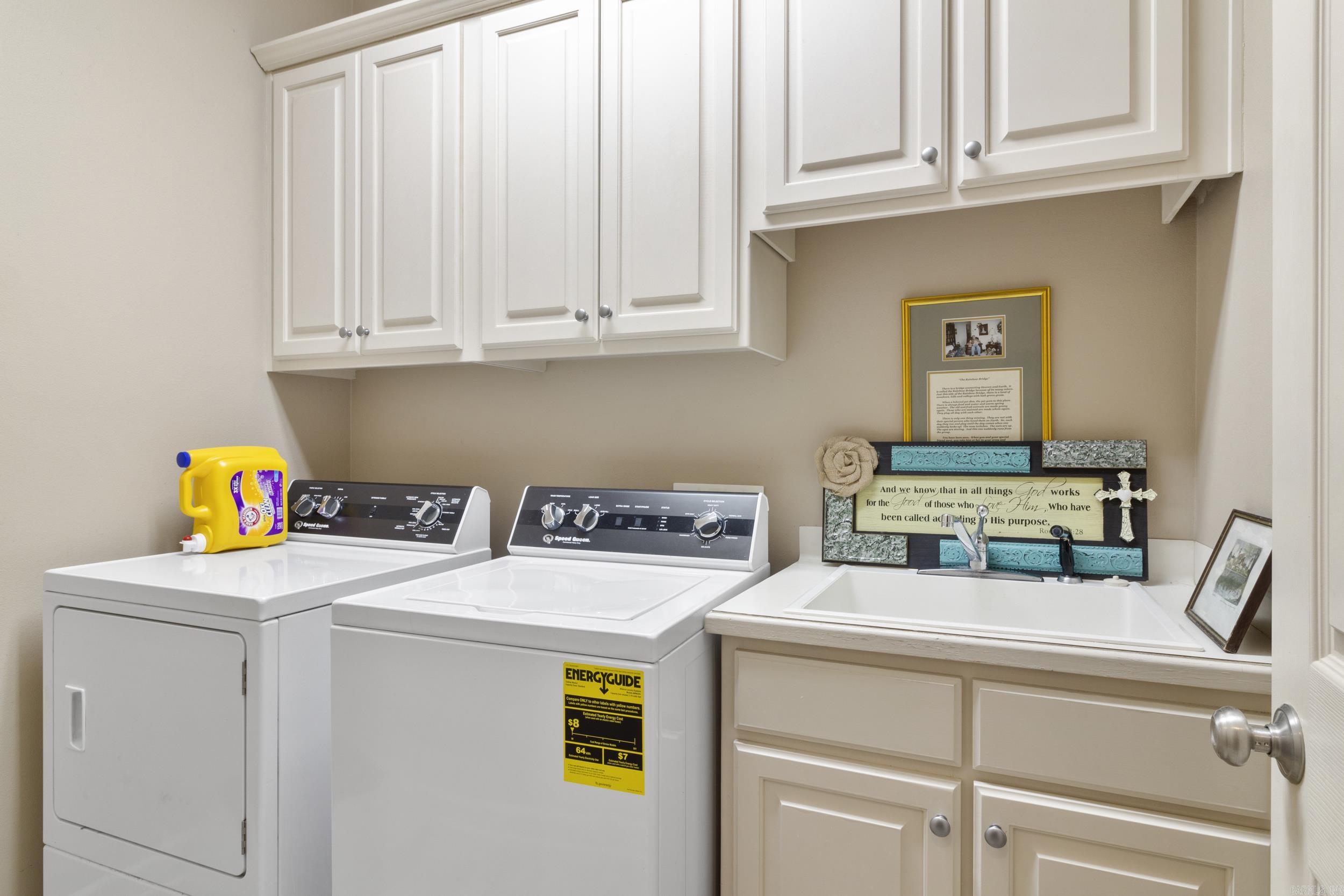 STONERIDGE ESTATES - Residential