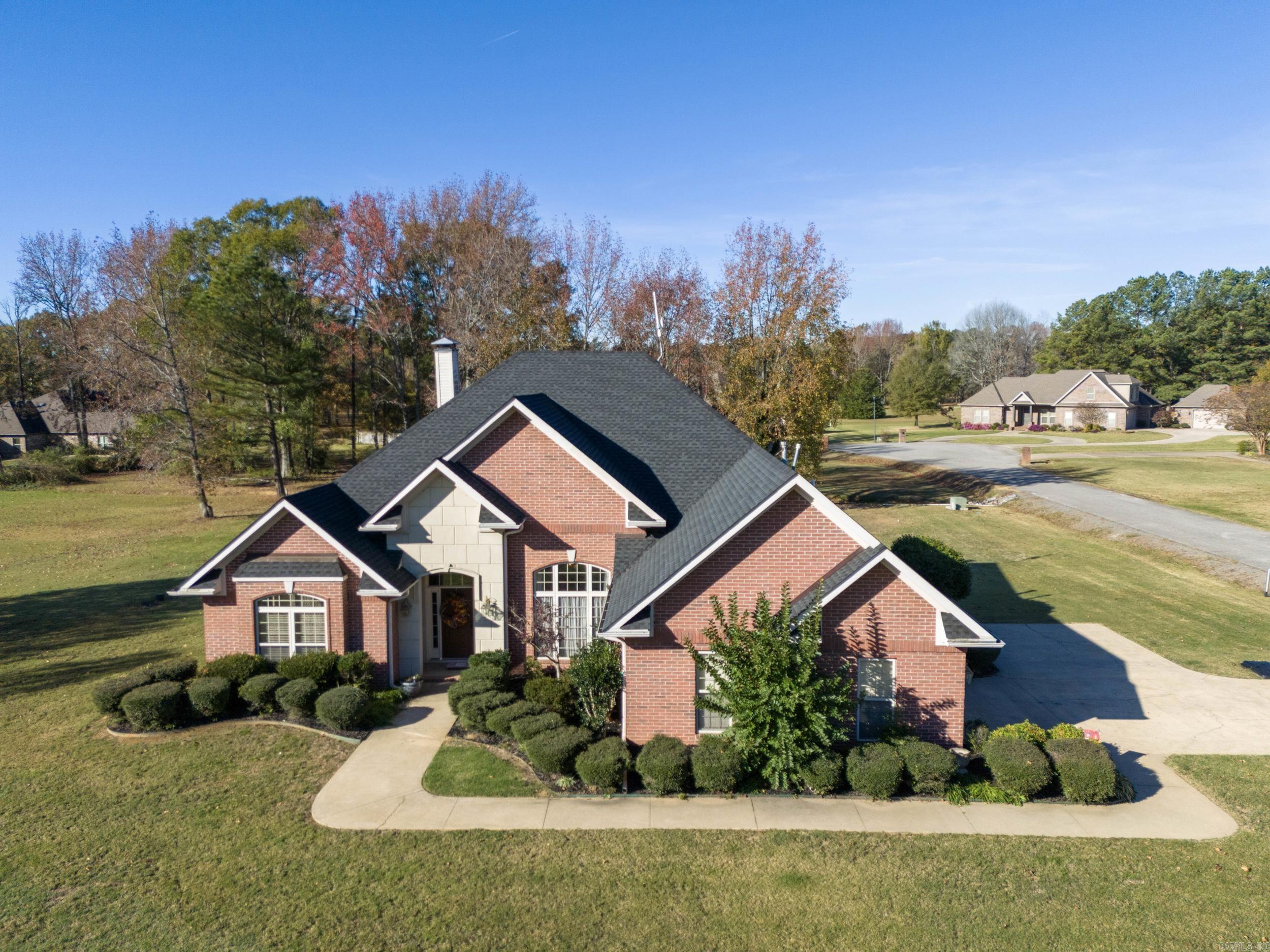 STONERIDGE ESTATES - Residential