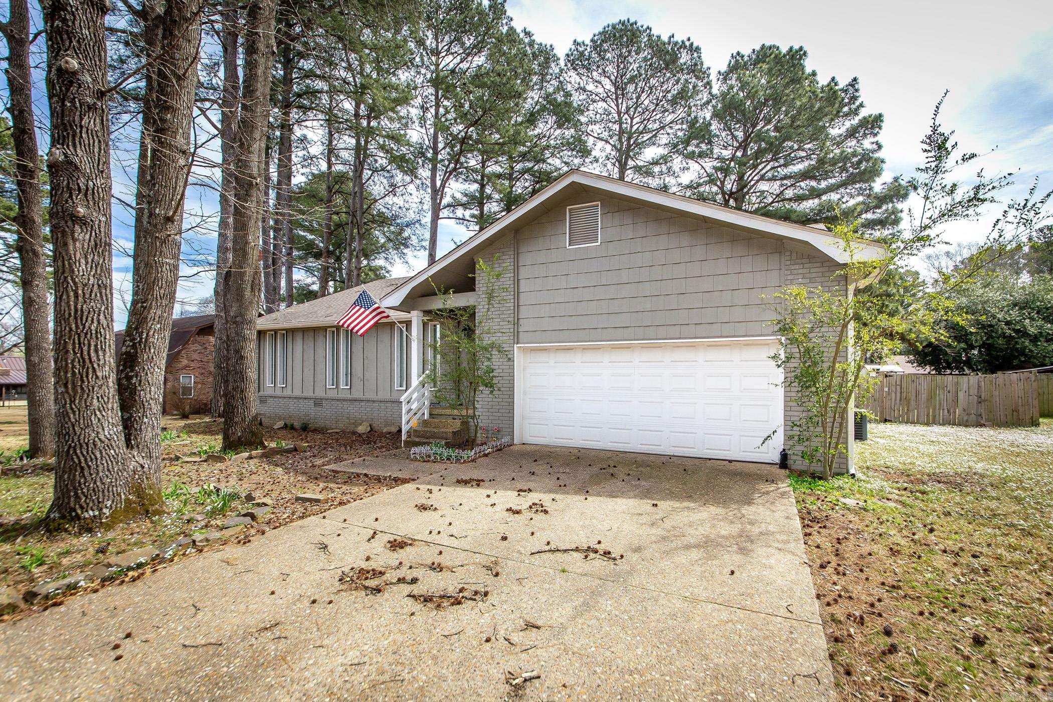 FOXWOOD J - Residential