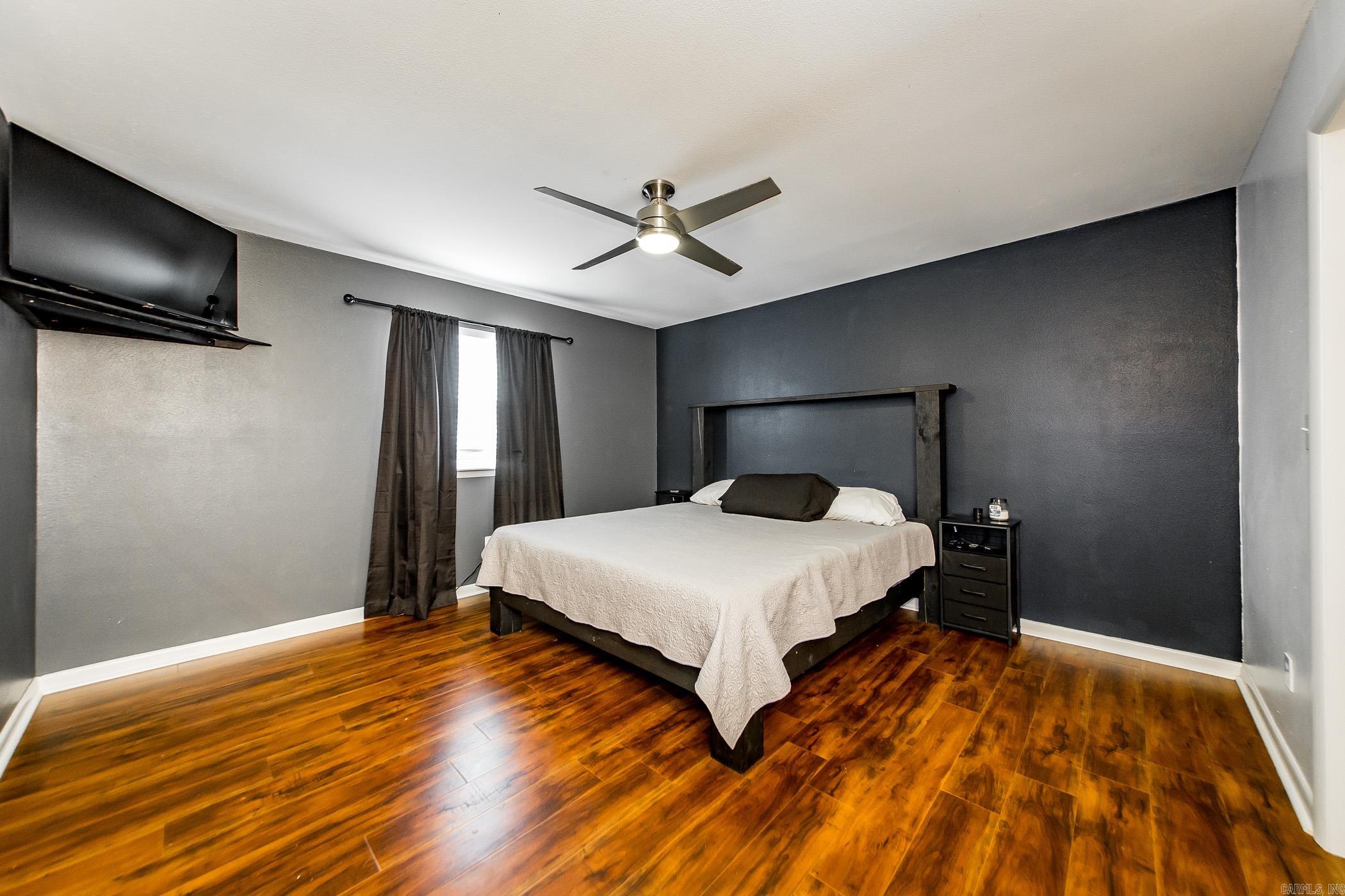 FOXWOOD J - Residential