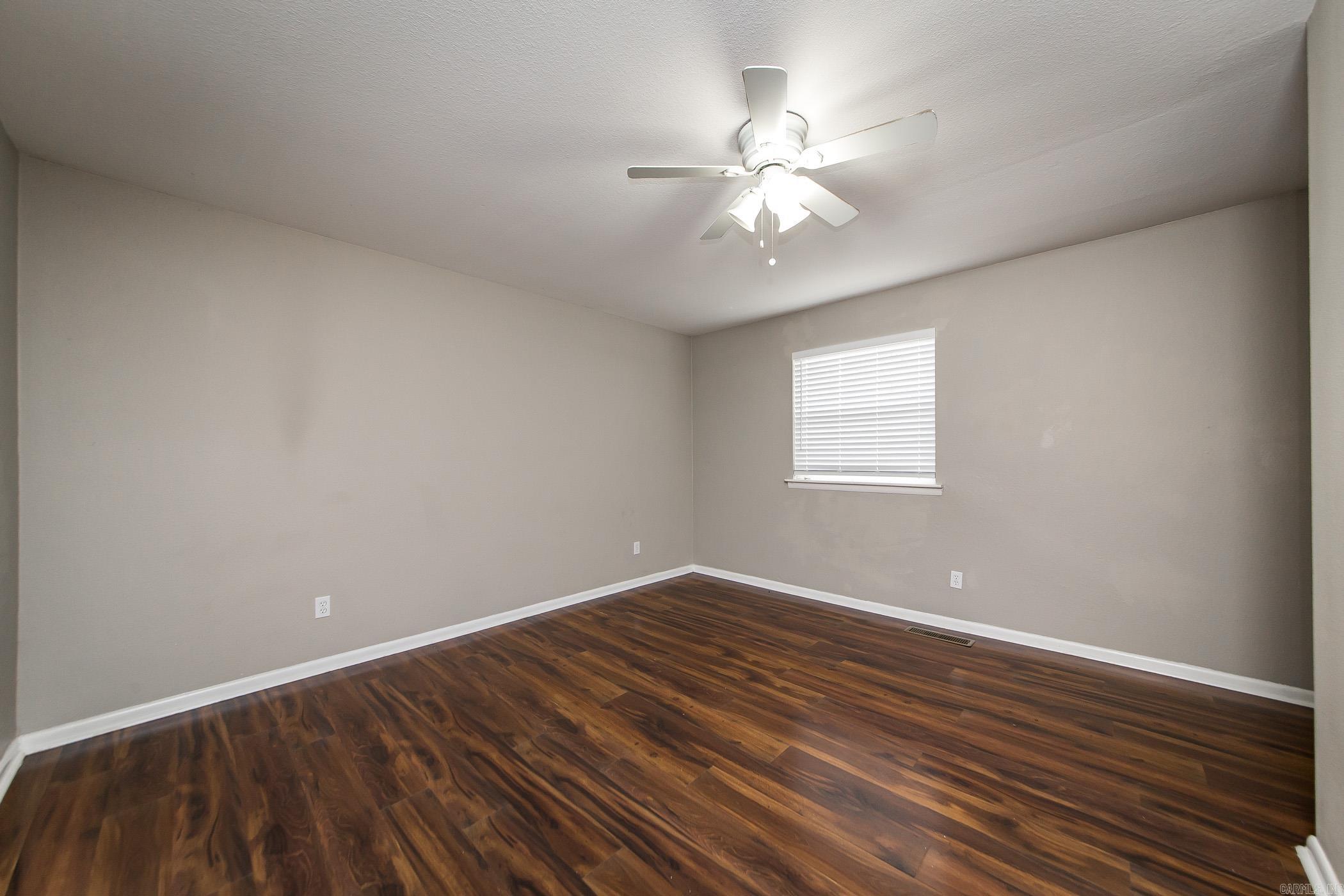 FOXWOOD J - Residential