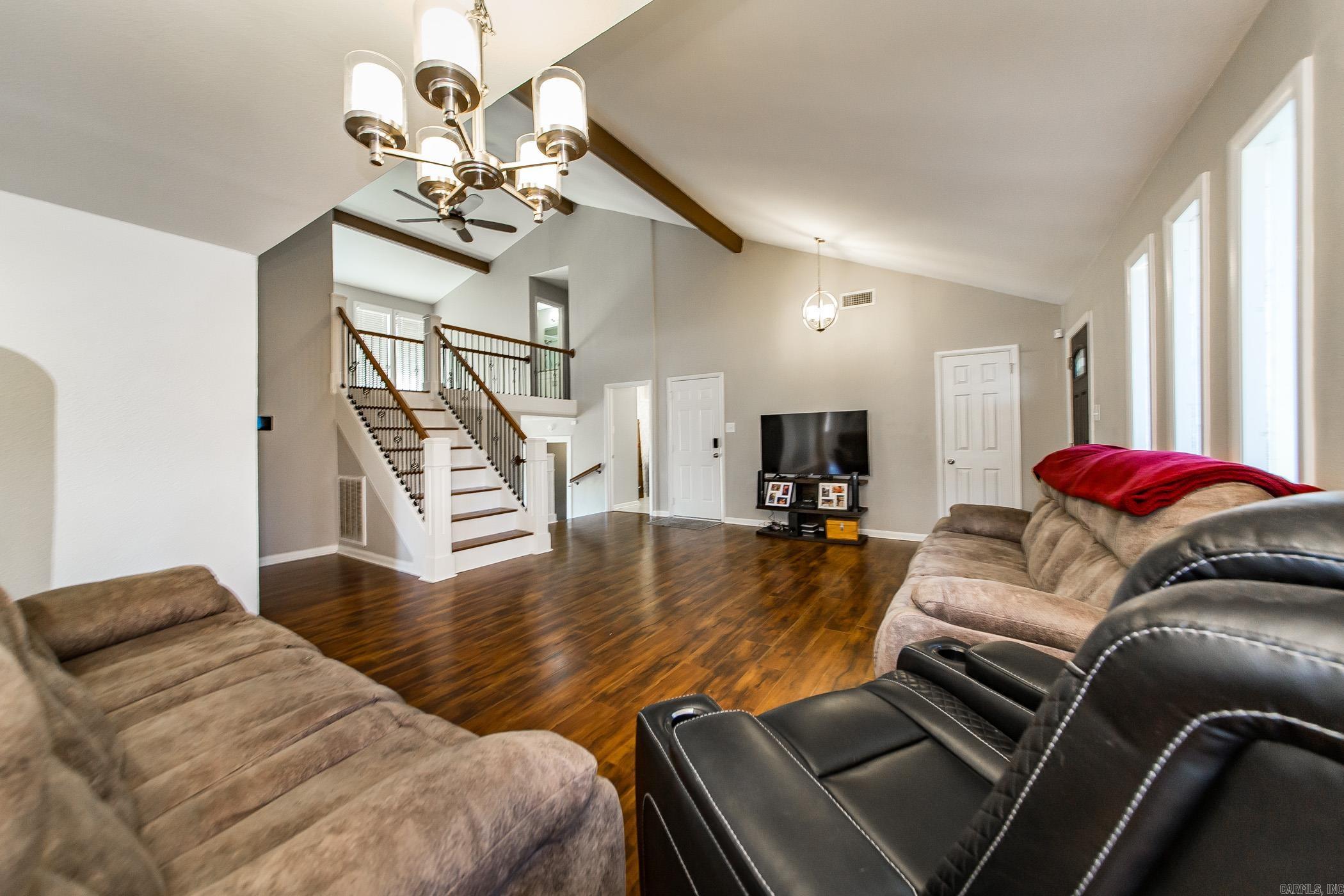 FOXWOOD J - Residential