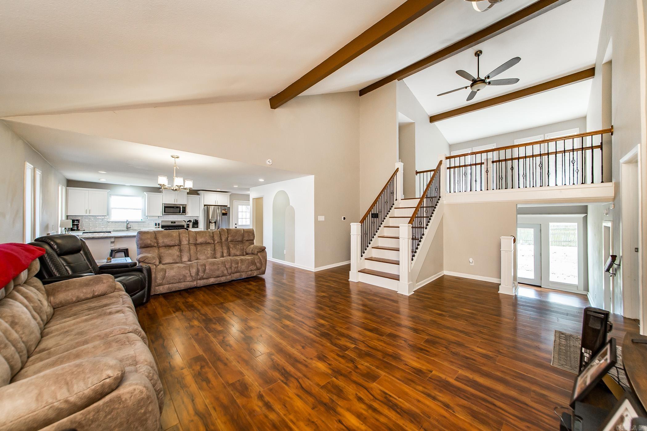 FOXWOOD J - Residential