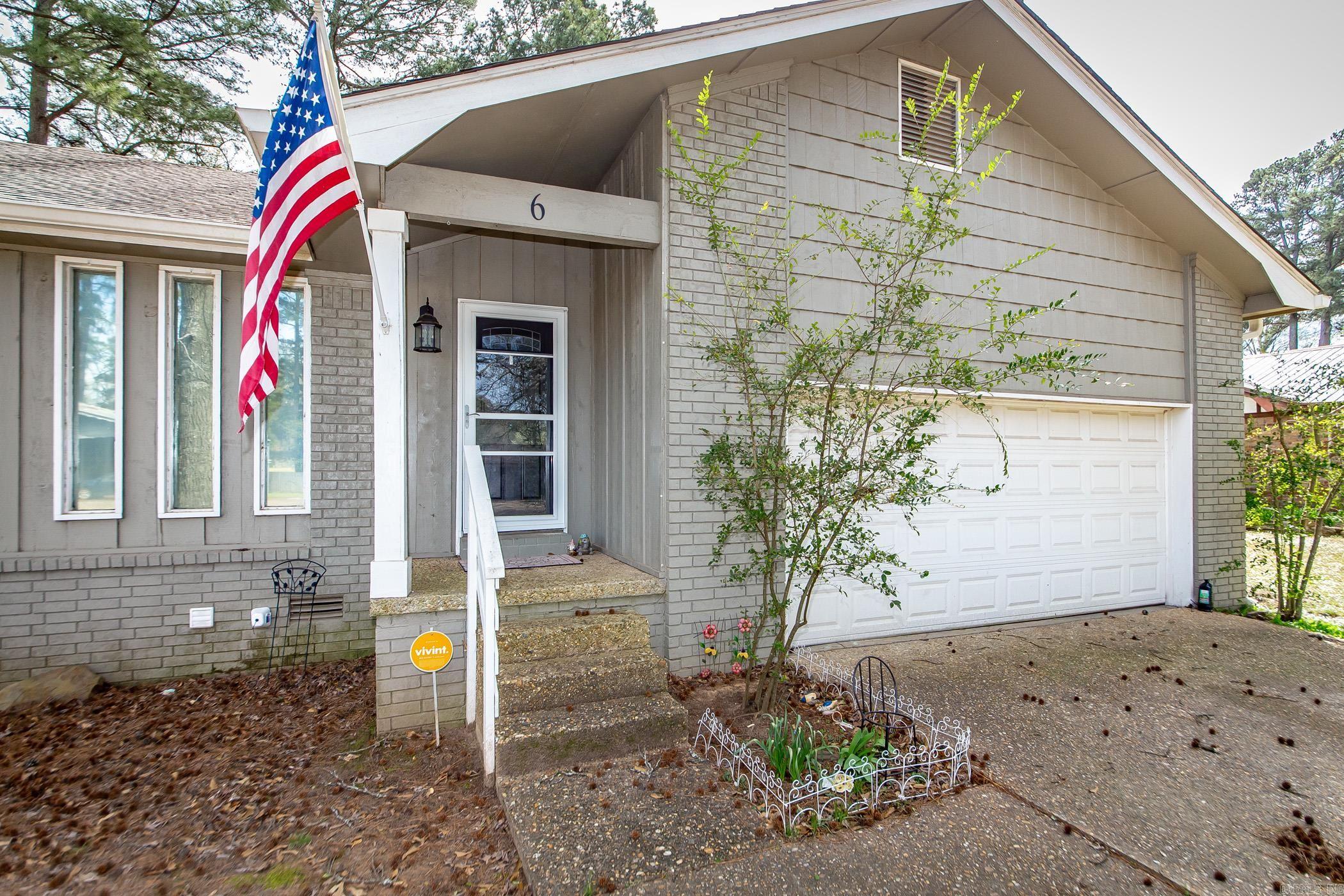 FOXWOOD J - Residential