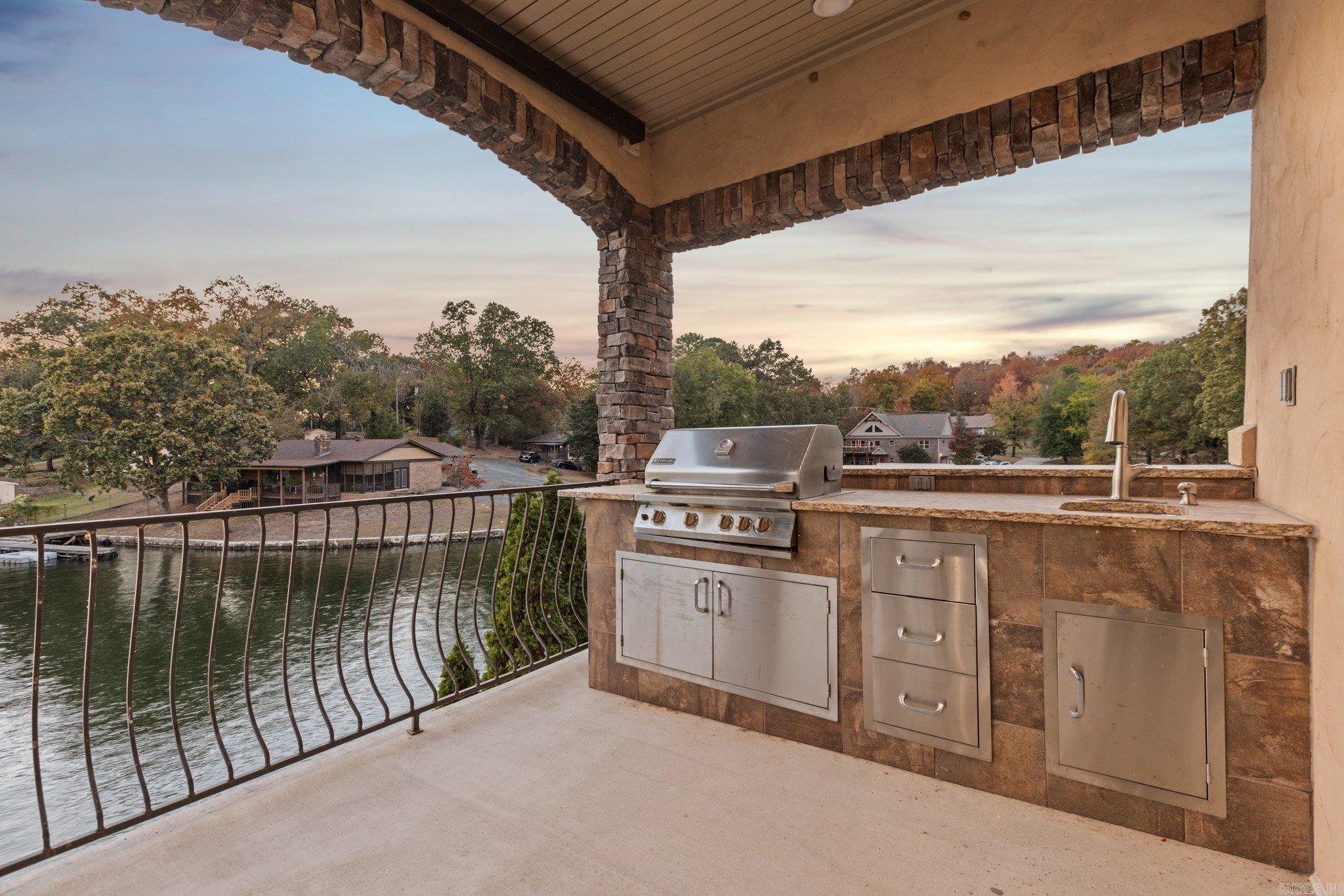 TOWNHOMES AT PORT AU PRINCE - Residential