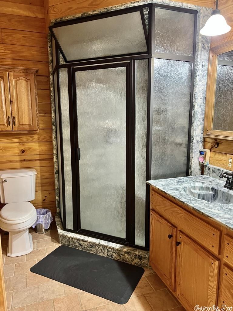 COWHIDE COVE HOME - Residential