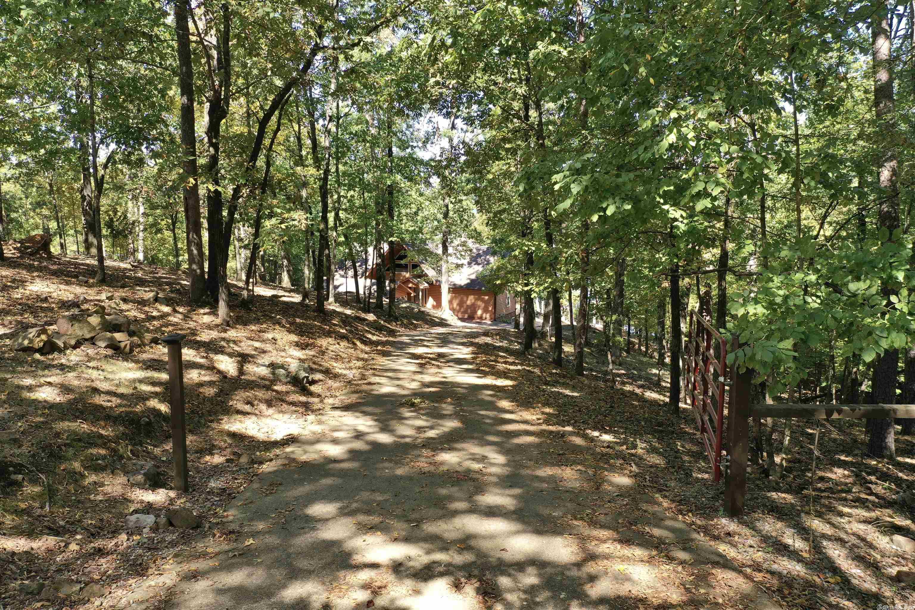 COWHIDE COVE HOME - Residential