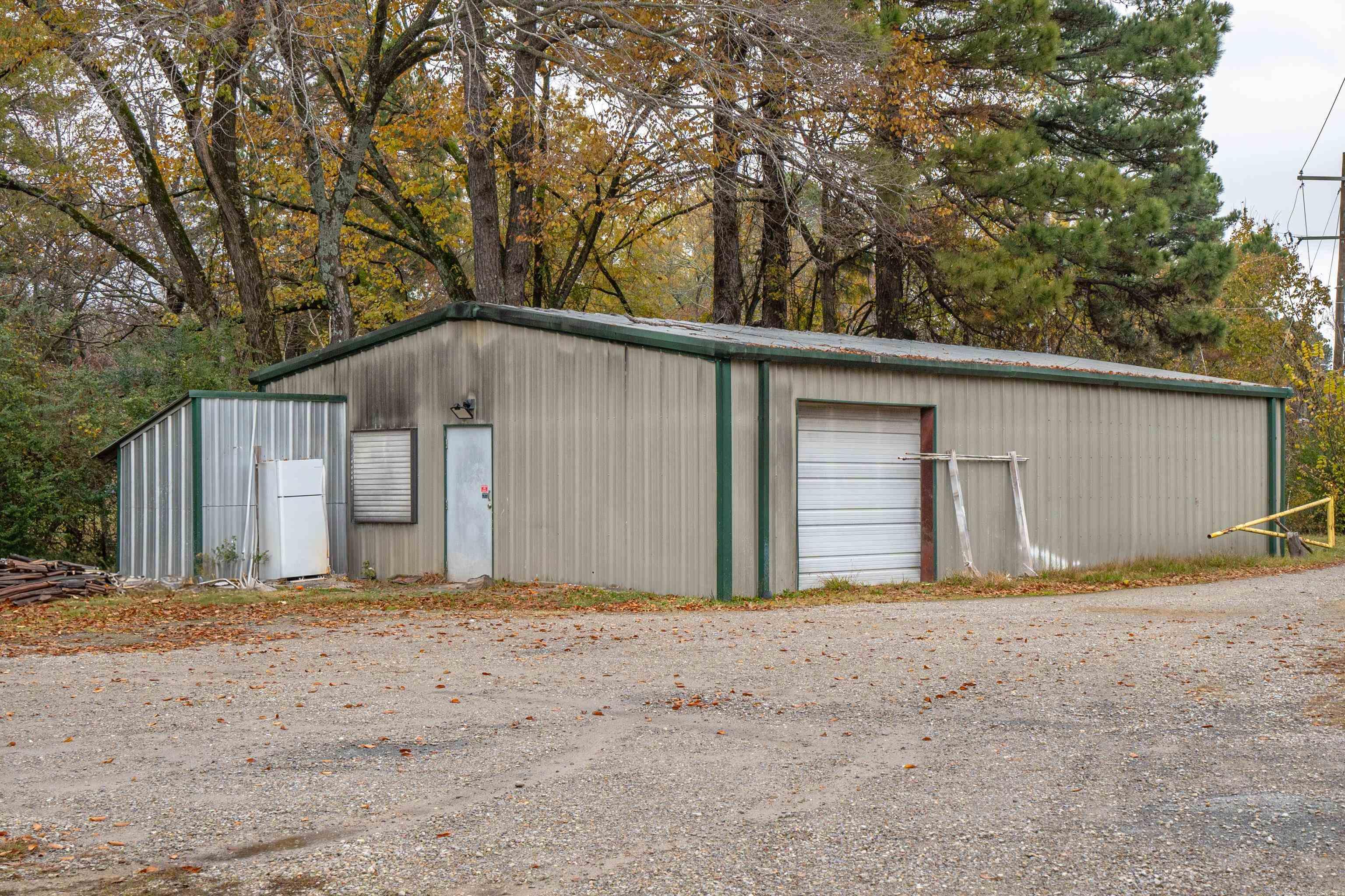 Metes & Bounds - Commercial Sale