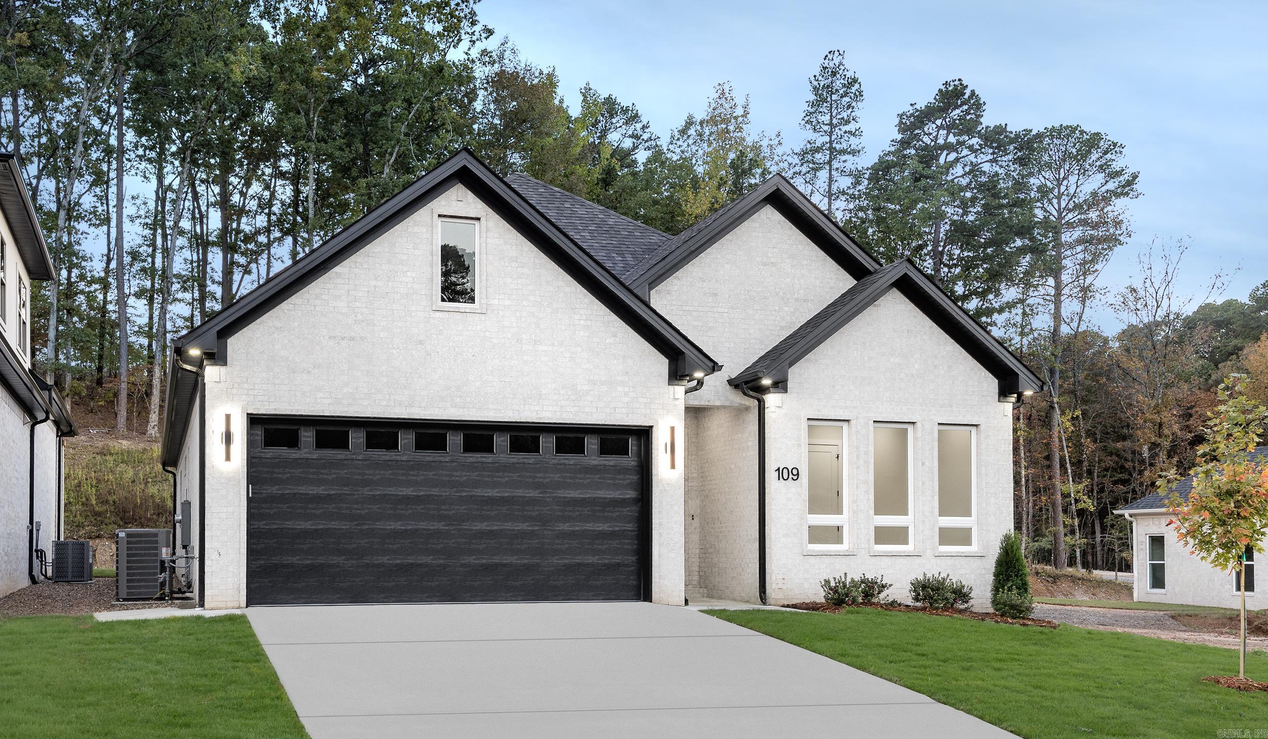 FLETCHER VALLEY "KINLEY RIDGE" - Residential