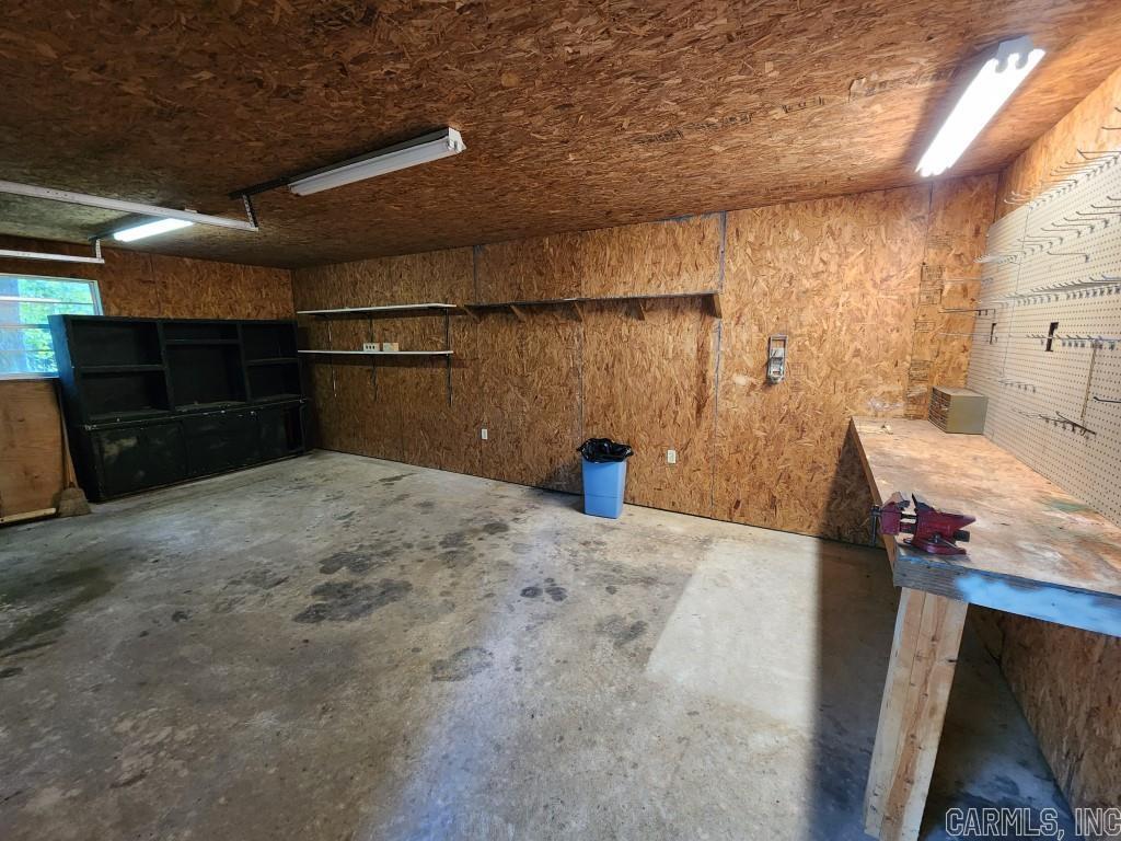 Metes & Bounds - Residential Lease