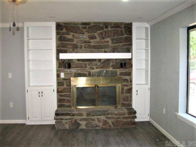 LAKEWOOD HILLS - Residential