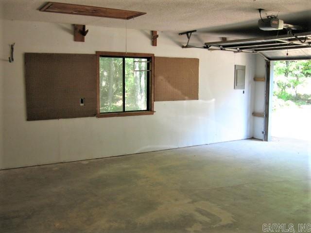 LAKEWOOD HILLS - Residential