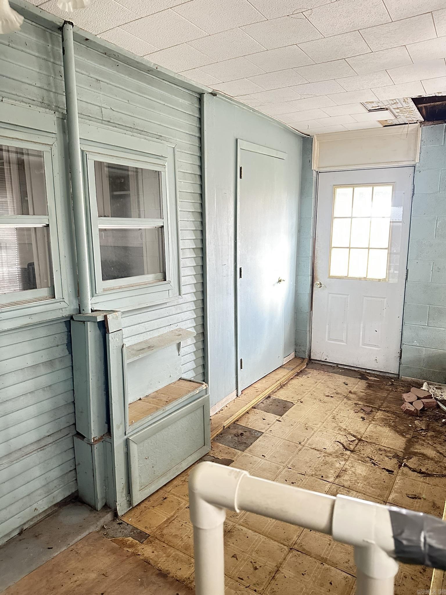 Mena Original - Residential