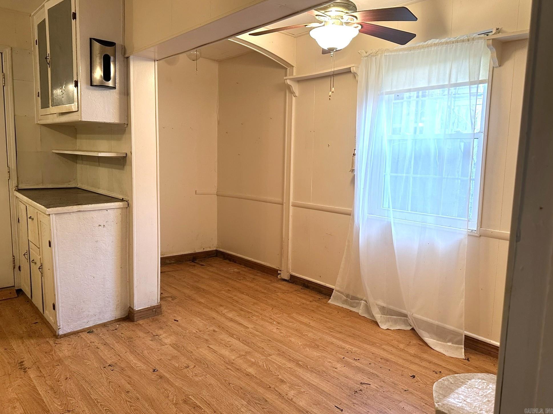 Mena Original - Residential