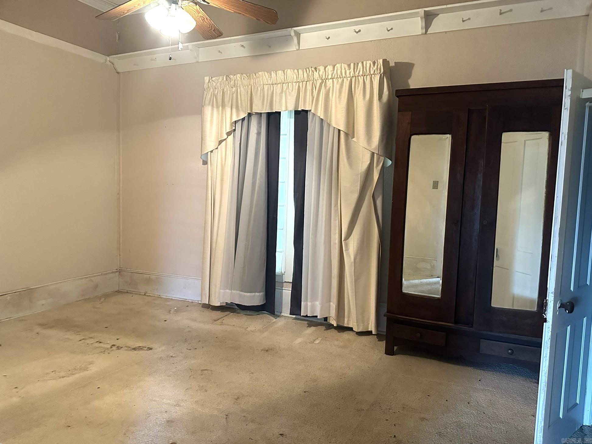 Mena Original - Residential