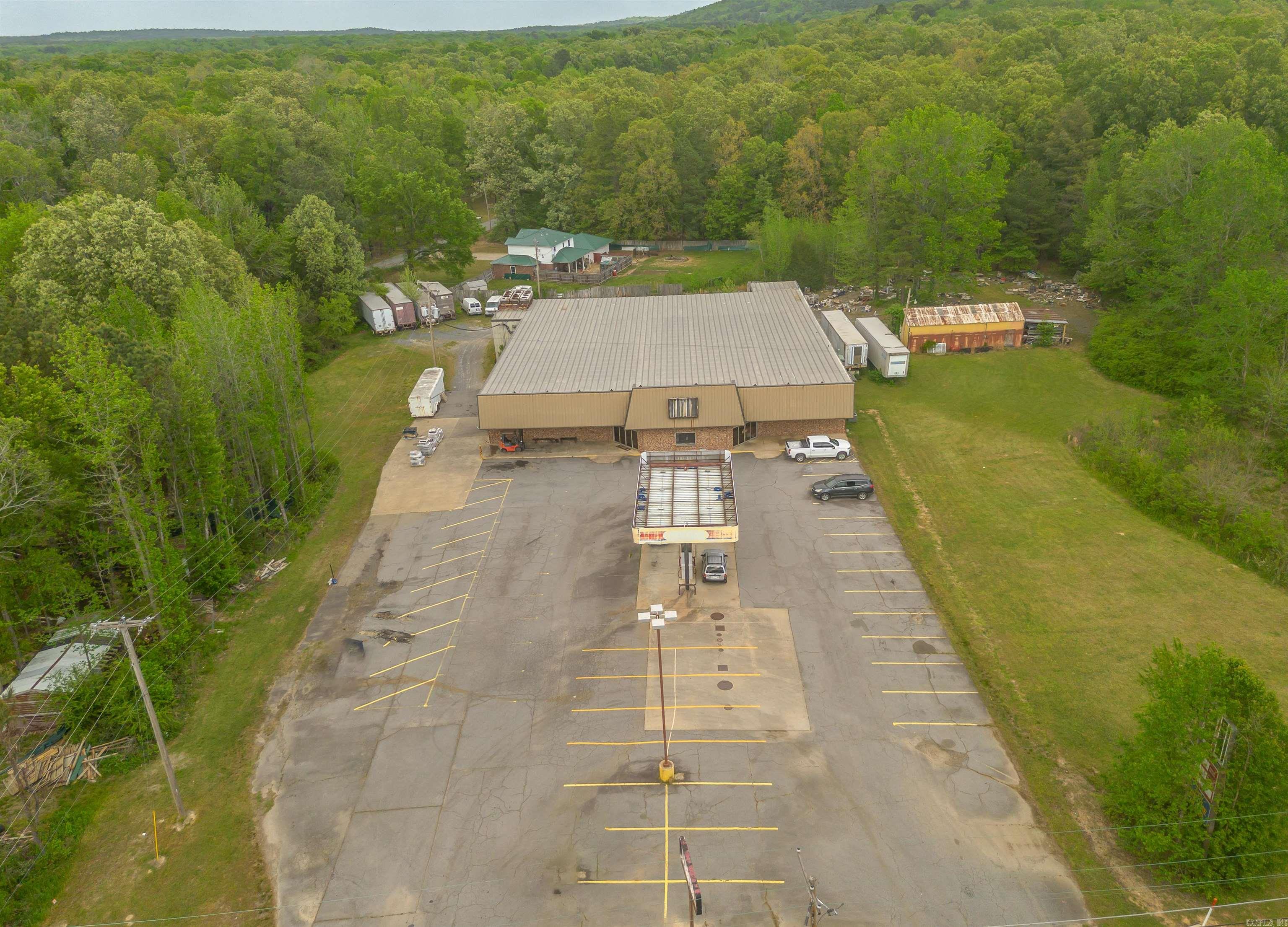 Blue Hill Shopping Center - Commercial Sale