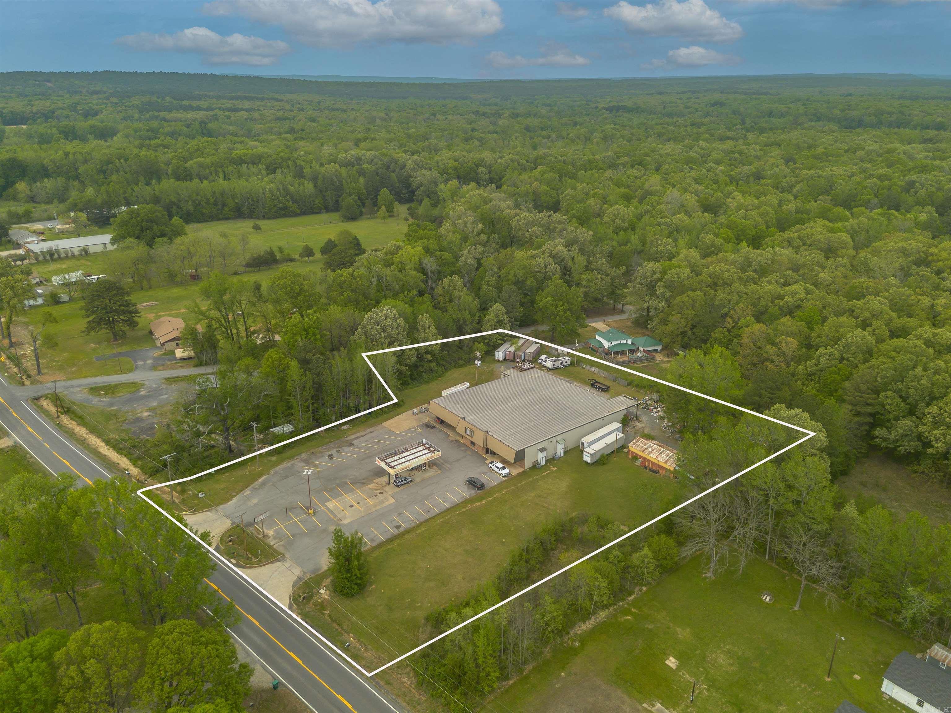 Blue Hill Shopping Center - Commercial Sale