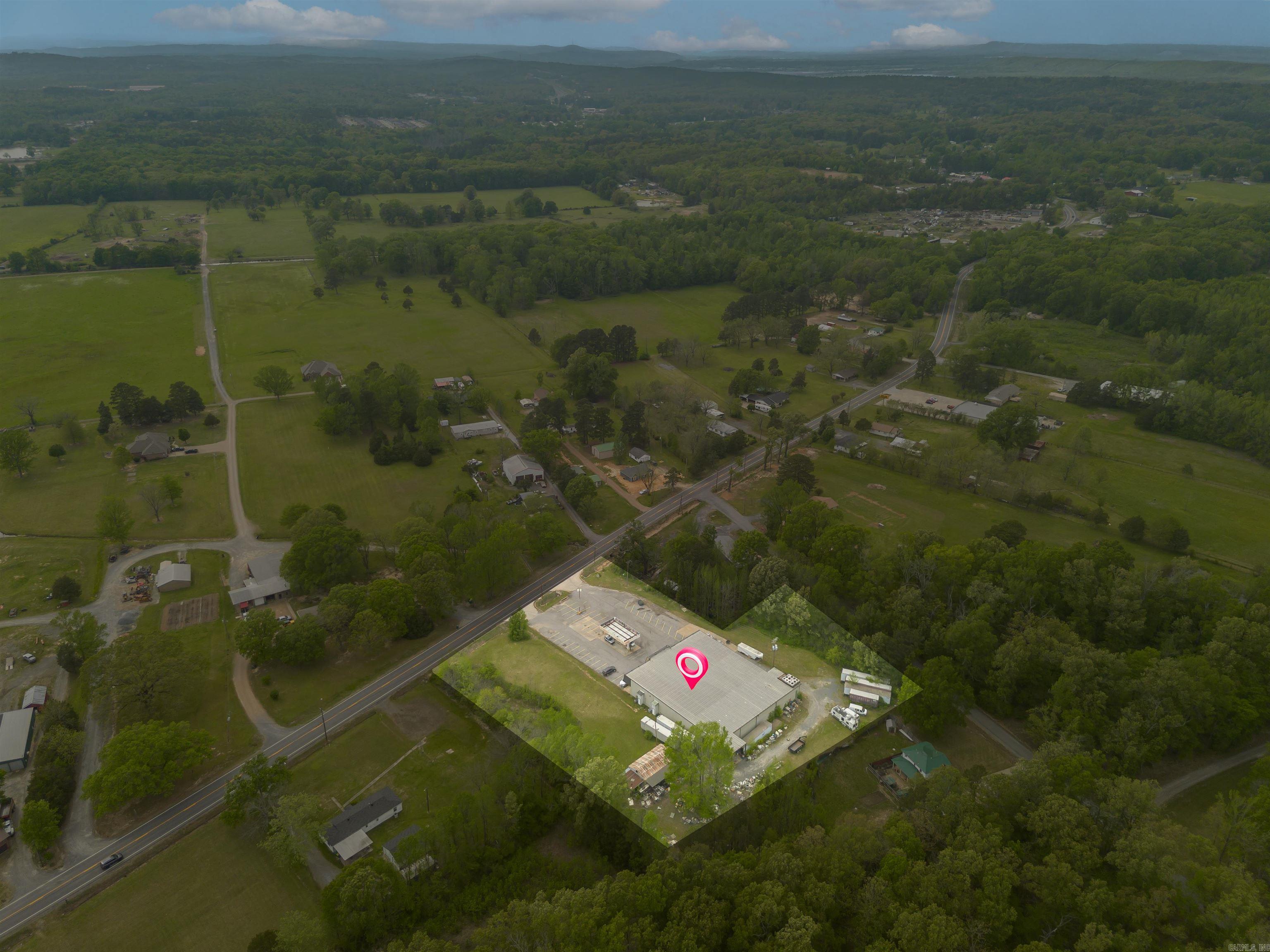Blue Hill Shopping Center - Commercial Sale