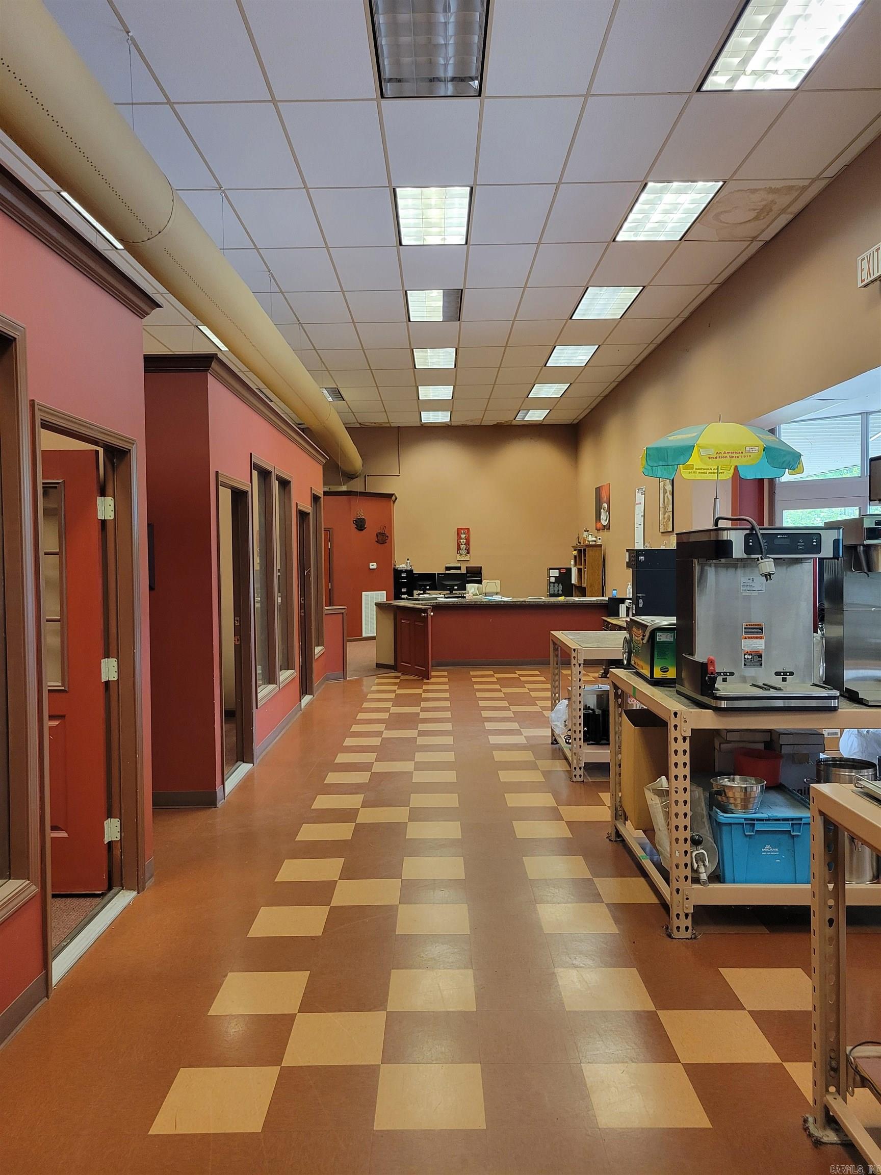 Blue Hill Shopping Center - Commercial Sale
