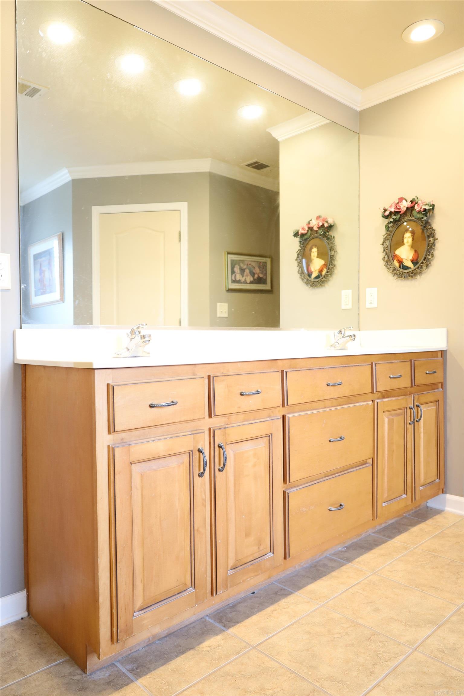 EASTRIDGE - Residential