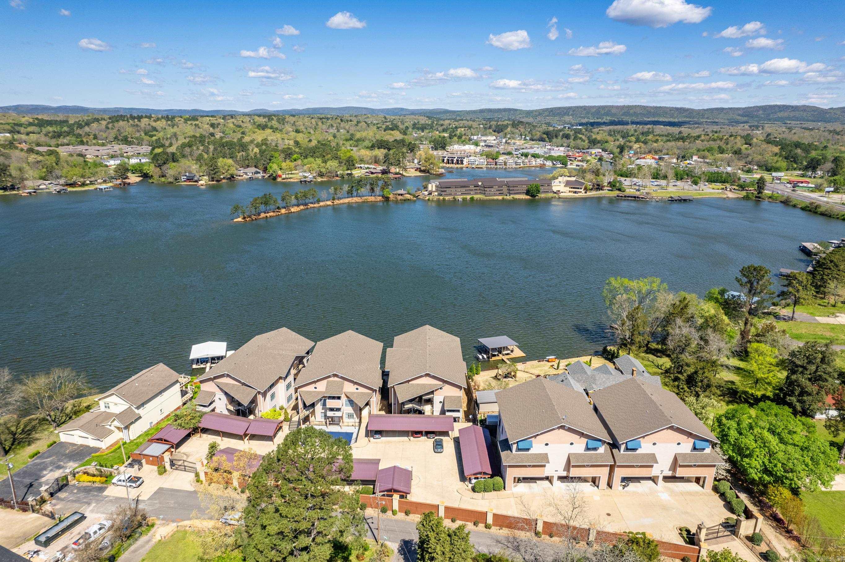 BEL LAGO HPR - Residential