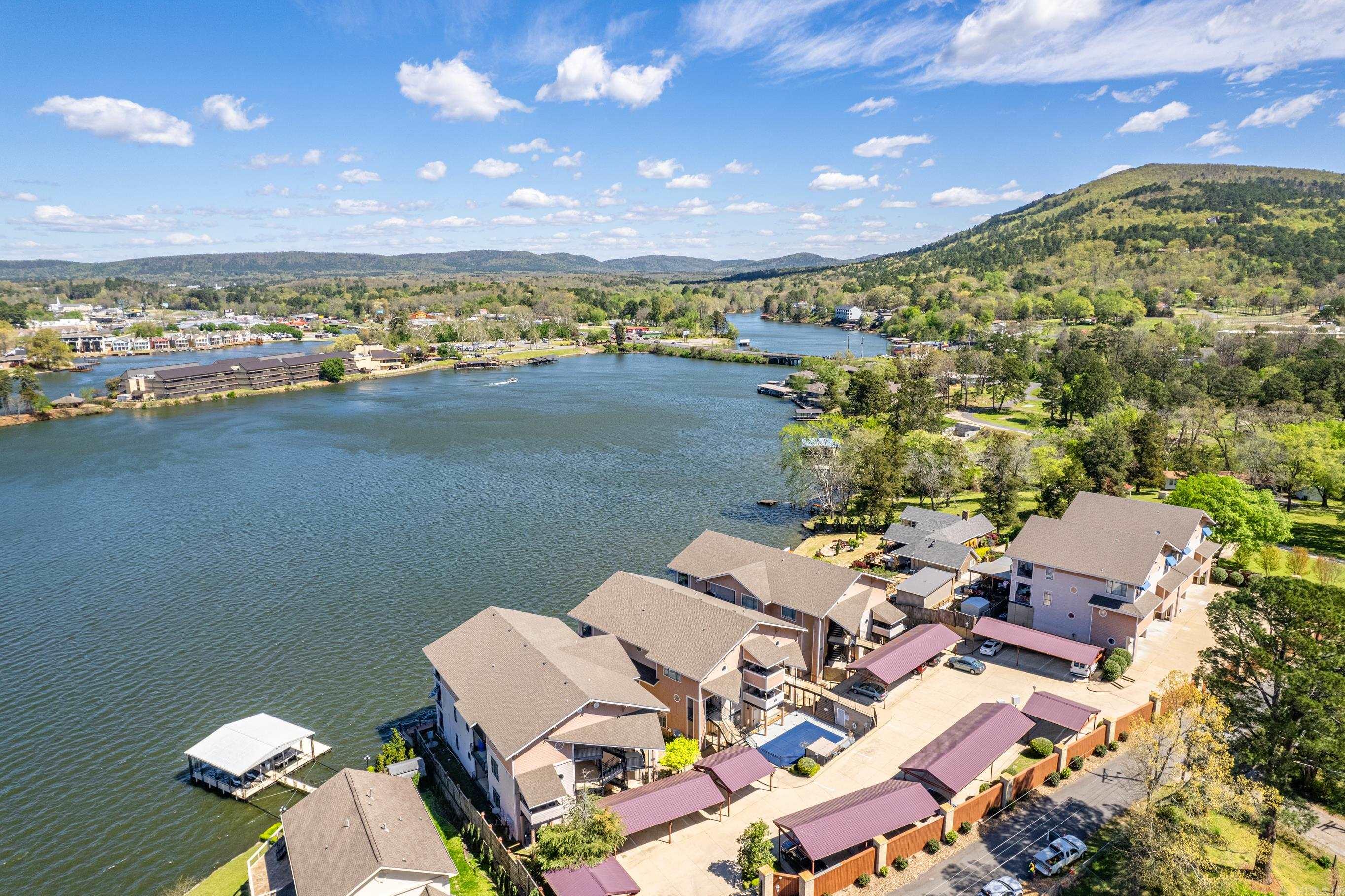 BEL LAGO HPR - Residential