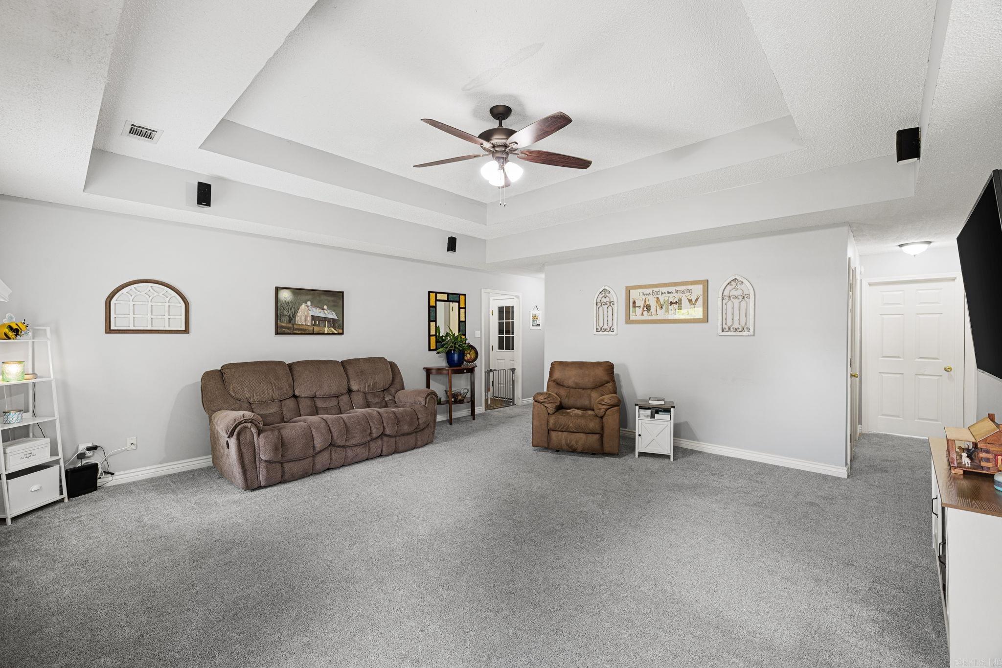 WOODBRIDGE - Residential