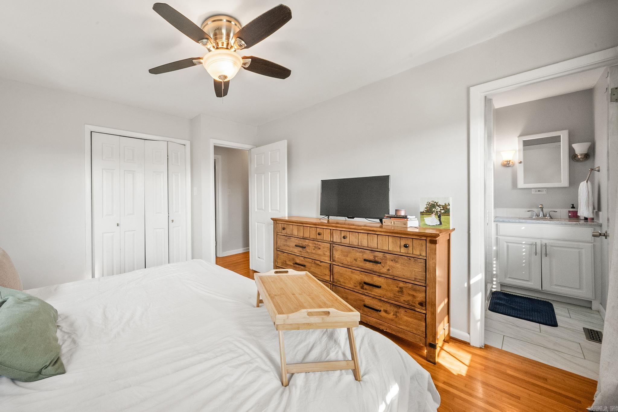 WILTON HGTS - Residential