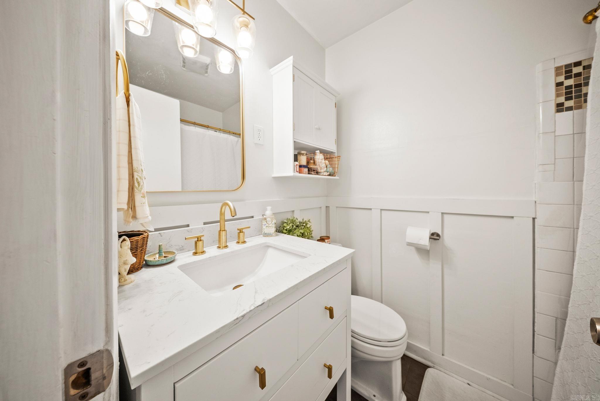 WILTON HGTS - Residential