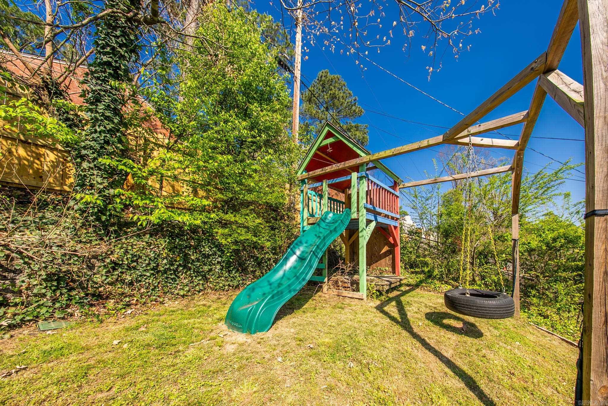 WILTON HGTS - Residential