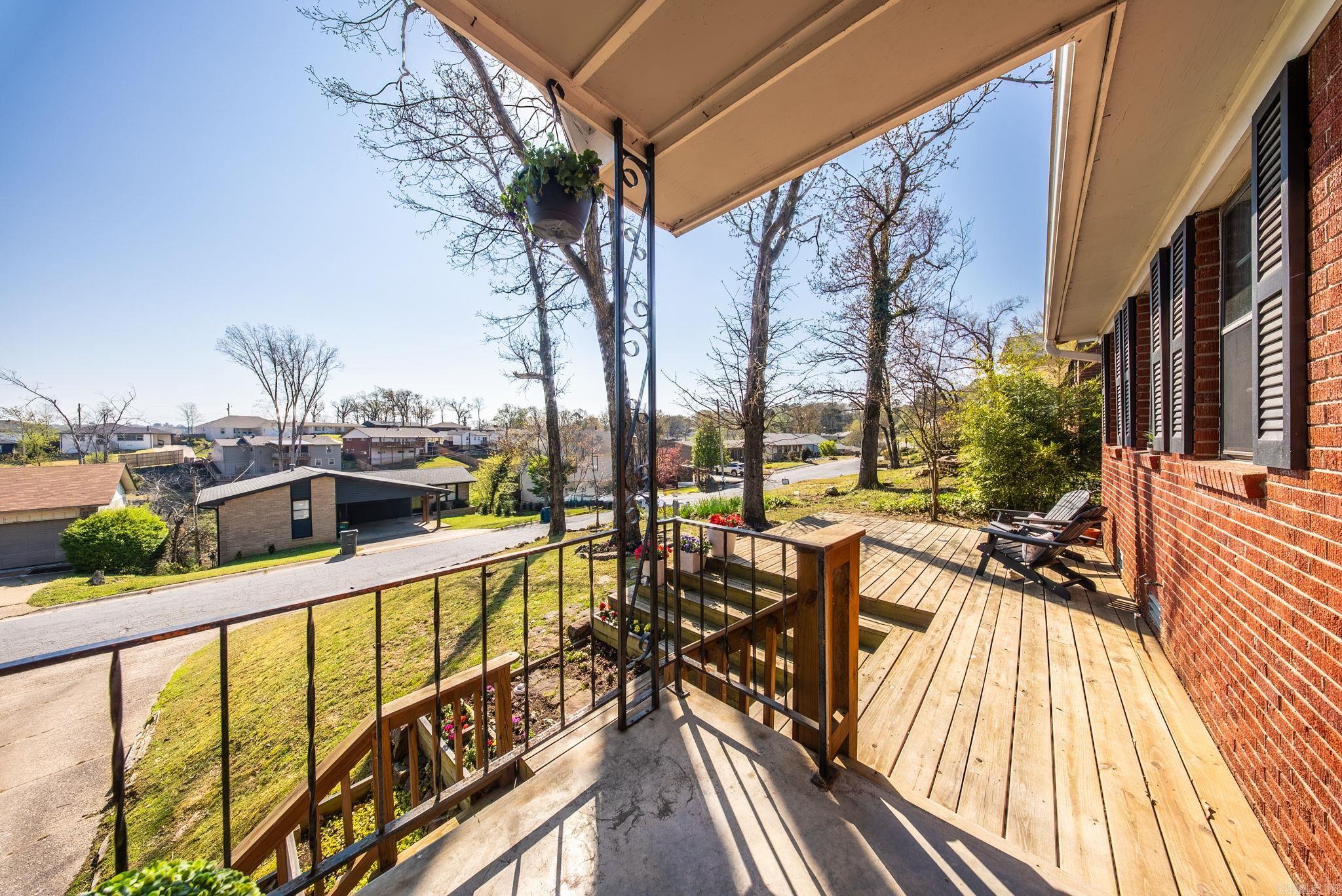 WILTON HGTS - Residential