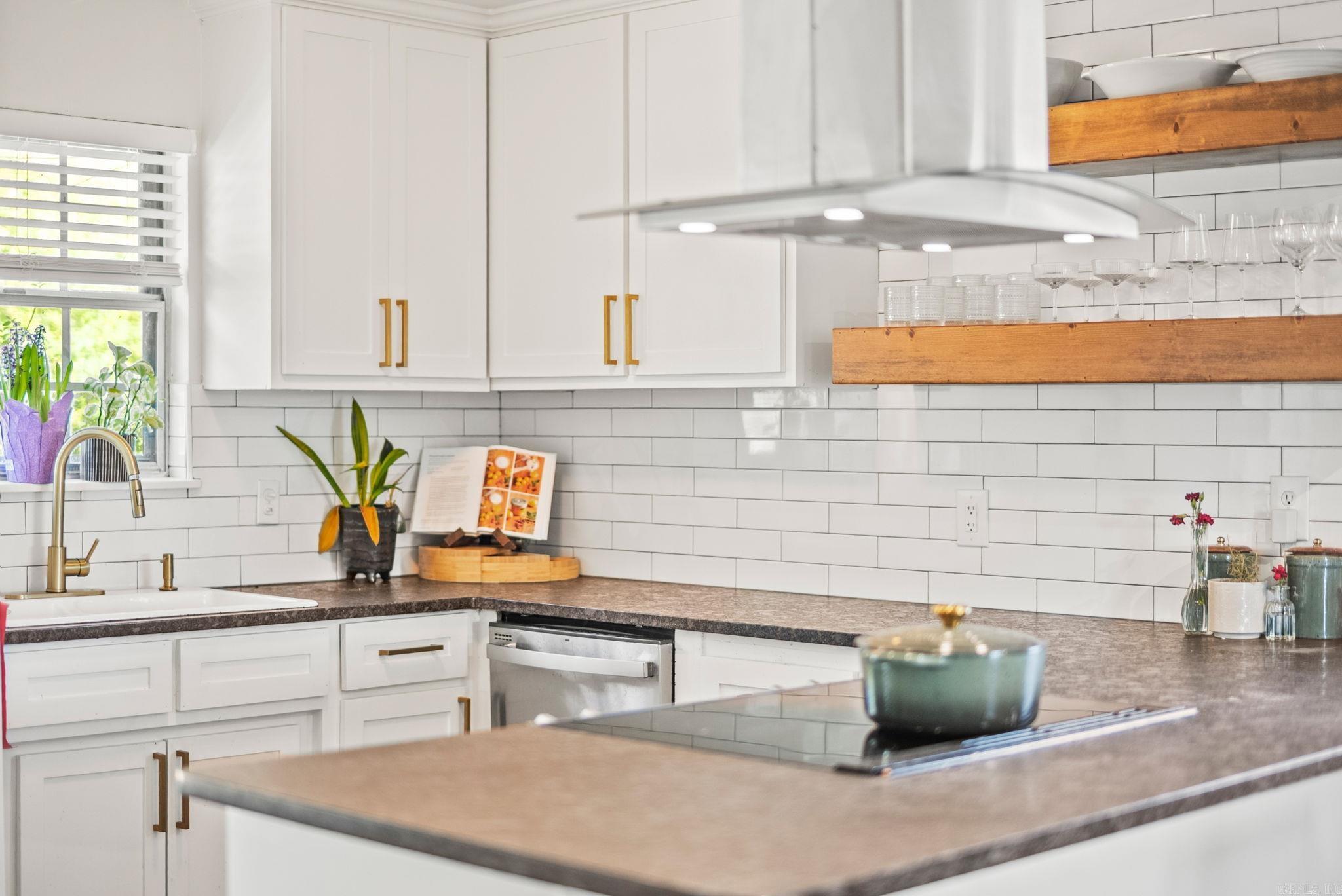 WILTON HGTS - Residential