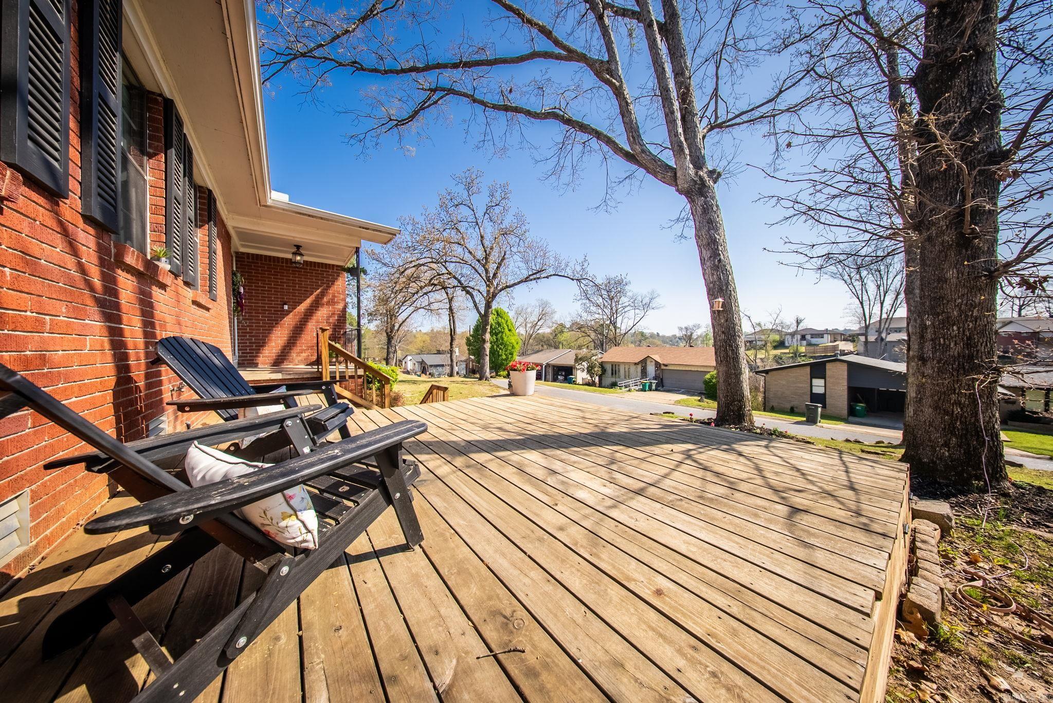 WILTON HGTS - Residential