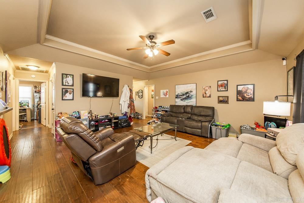 BRYSON ESTATES - Residential