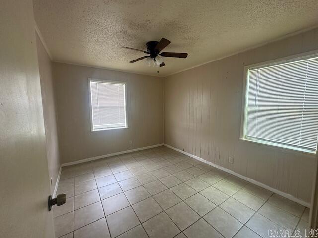 PLEASANT HOMES - Residential