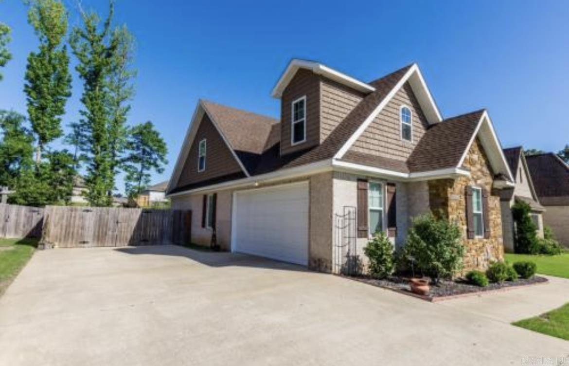 Valley View Manor - Residential Lease